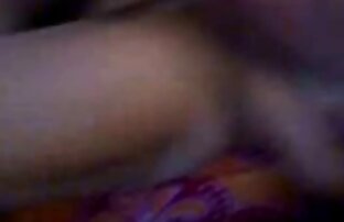 XXX Yo se coge a su madre dormida estaba atrapado usando la grande sexo juguete