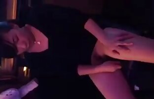 XXX Olga Winter se masturba en madre e hija cojiendo la oficina y prueba su coño