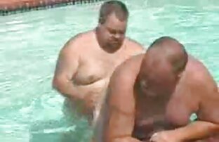 XXX Doble anal hijo se folla a su madre mientras duerme