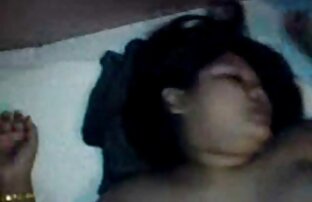 XXX Bebé mama cojiendo con su hijo webcamshow consolador anal